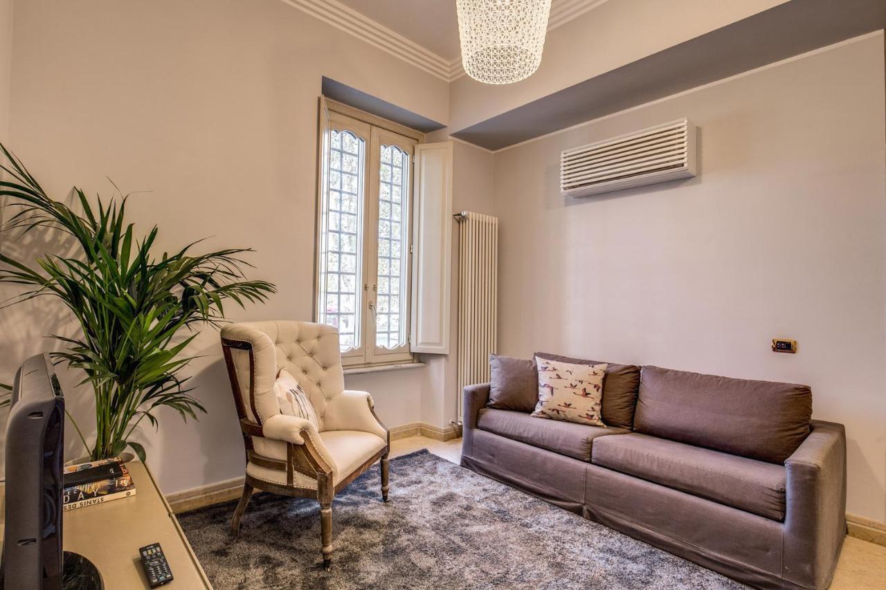 Palazzo Marescalchi Belli, vicino Piazza di Spagna Roma Esterno foto