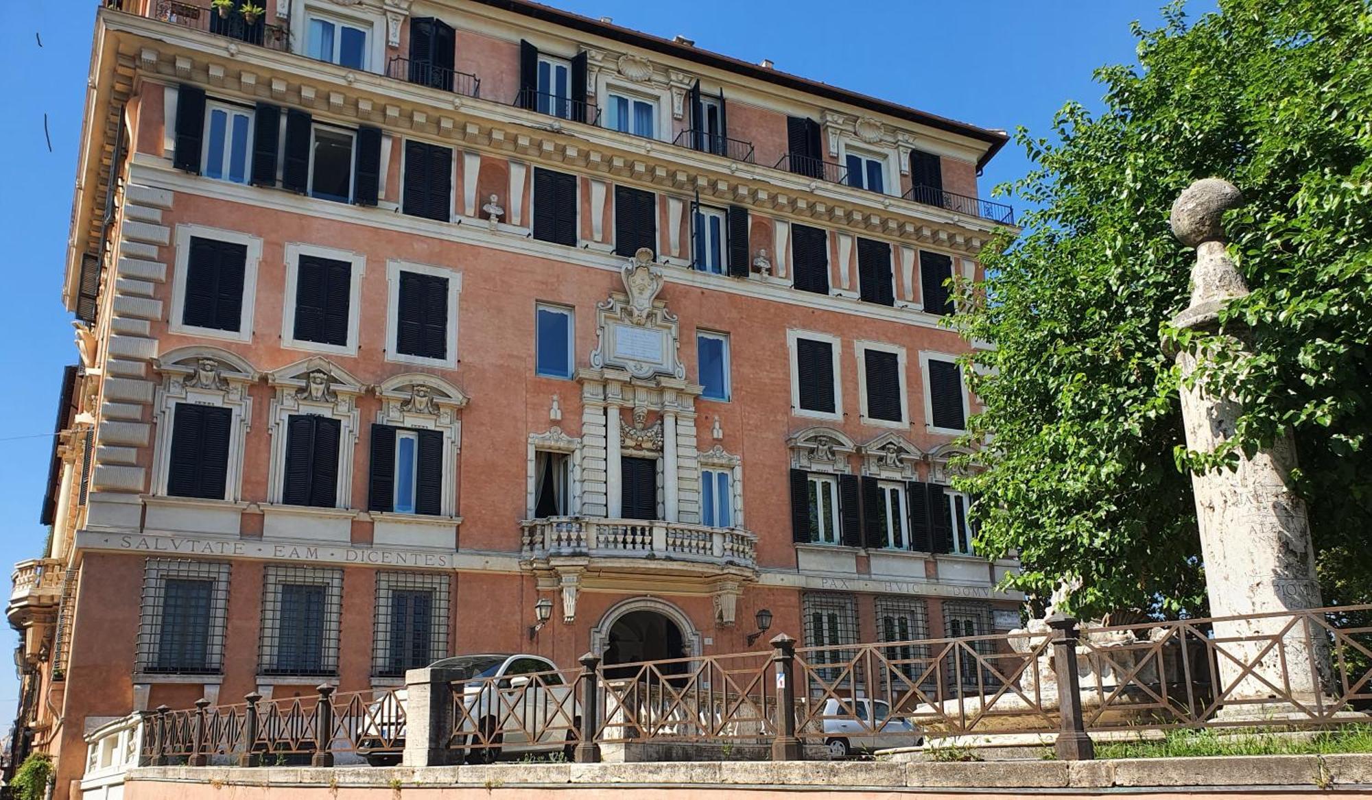 Palazzo Marescalchi Belli, vicino Piazza di Spagna Roma Esterno foto
